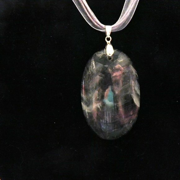 Jewelry - Tourmaline stone necklace